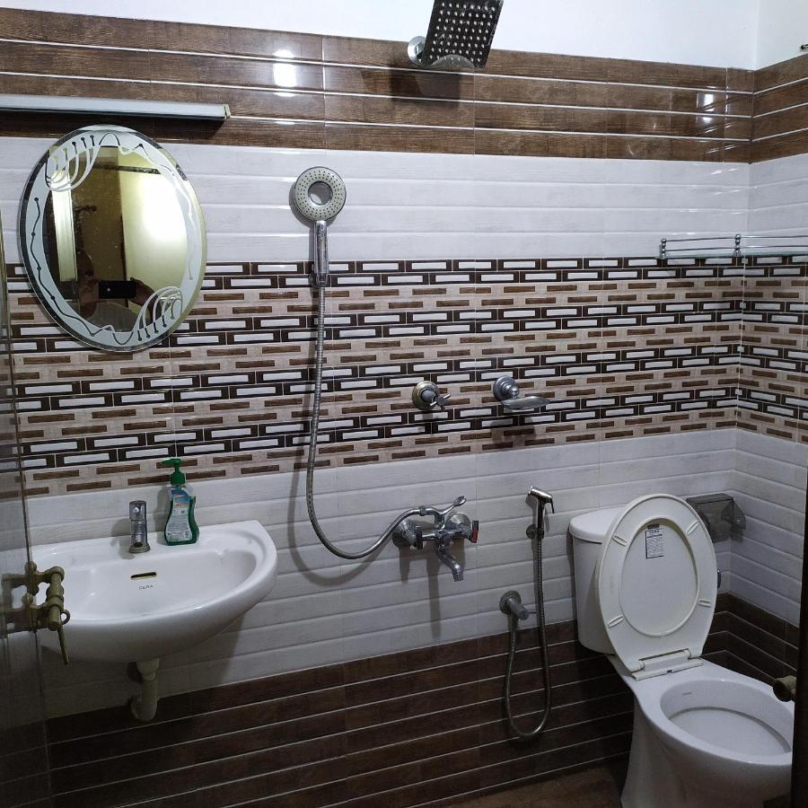 Sundance Beach Villa Kochi Exterior photo